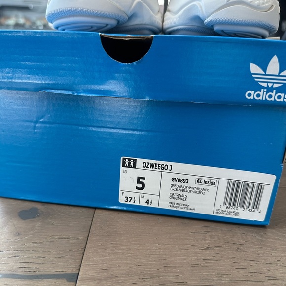 NEW Adidas Ojweego Gray and Pink Ortholite - Picture 3 of 7